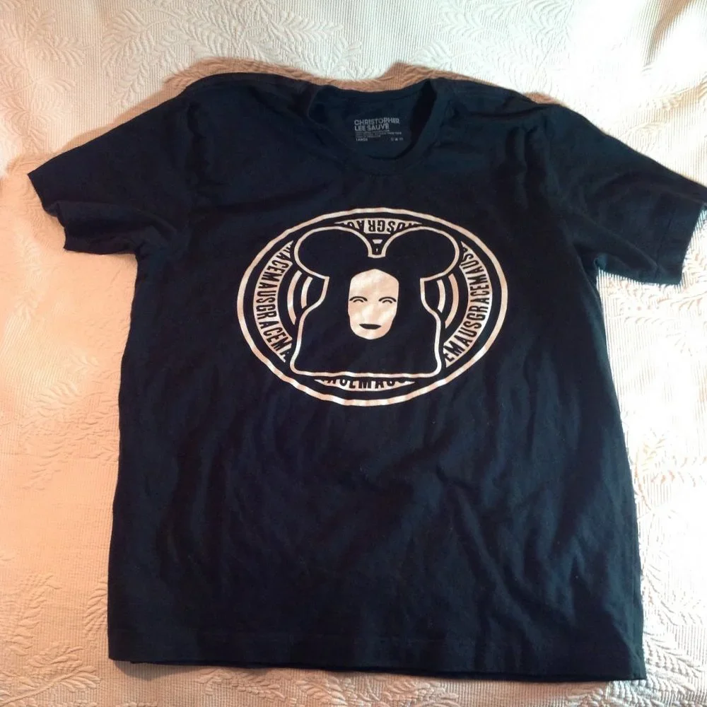 Christopher LEE SAUVE T-Shirt NOS Grace Maus Coddington Collectible pOP art